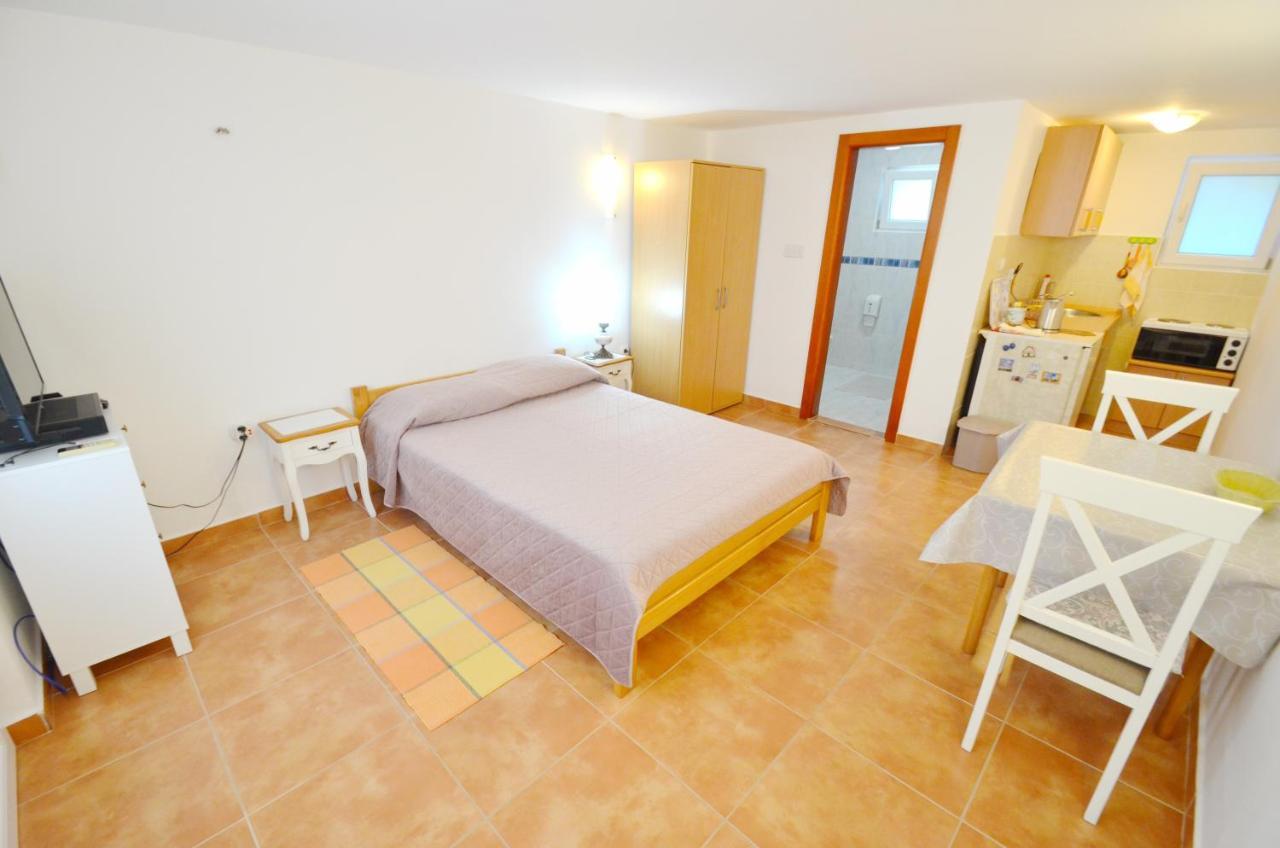 Dubravcevic Residence Tivat Buitenkant foto